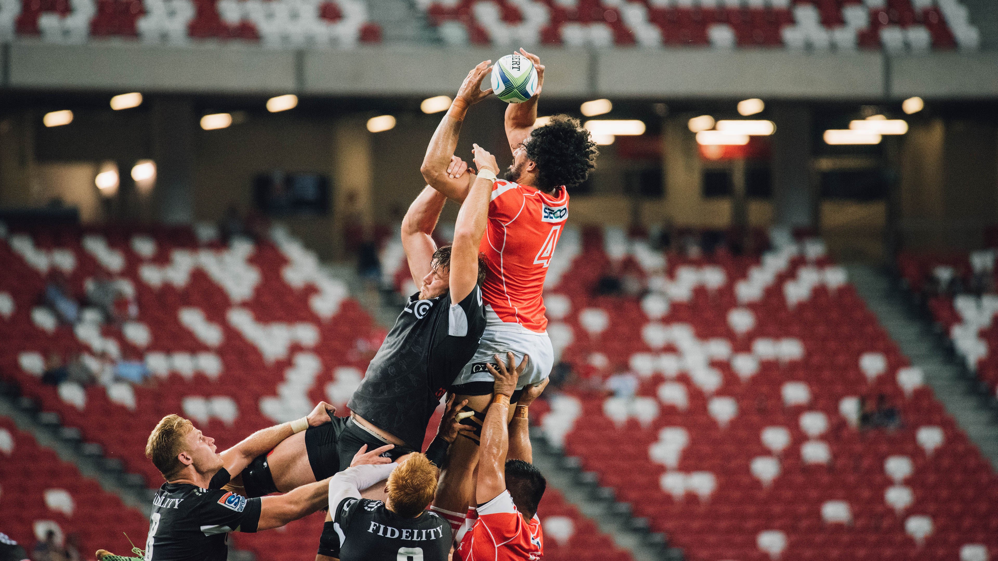 雷速体育直播-戈贝尔生涯之夜，骑士鏖战北京队的跨洋传奇