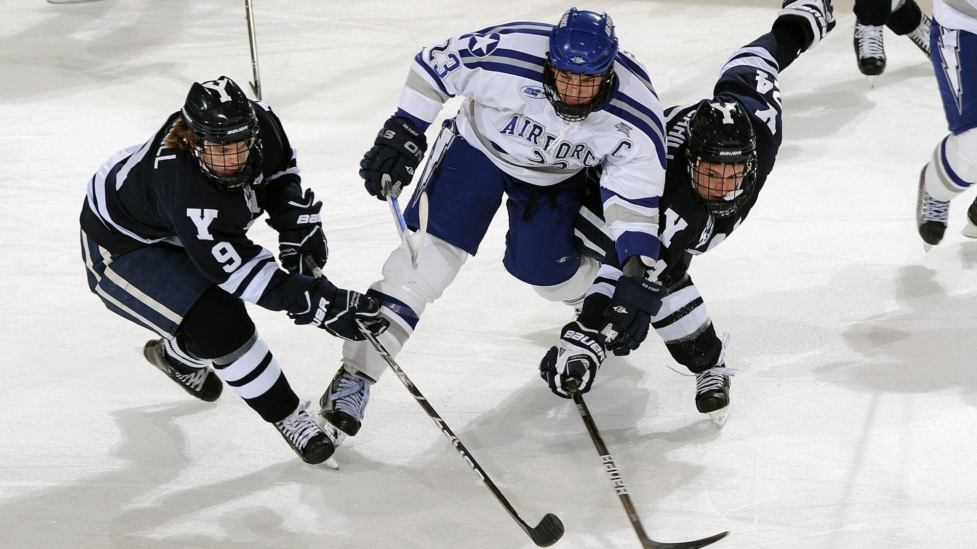 哈斯险胜法拉利，维斯塔潘再破纪录，F1赛场风云突变